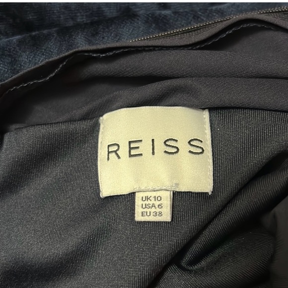 Reiss brand new, mesh back, elegant fabric - Picture 7 of 7